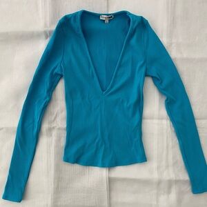 Blue v neck long sleeve